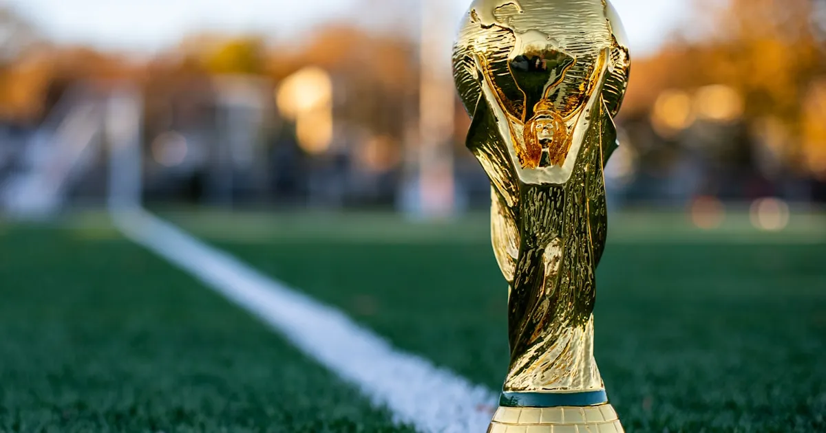 Polscy kibice — smutek po odpadnięciu z baraży MŚ 2026 przeciwko Szwecji